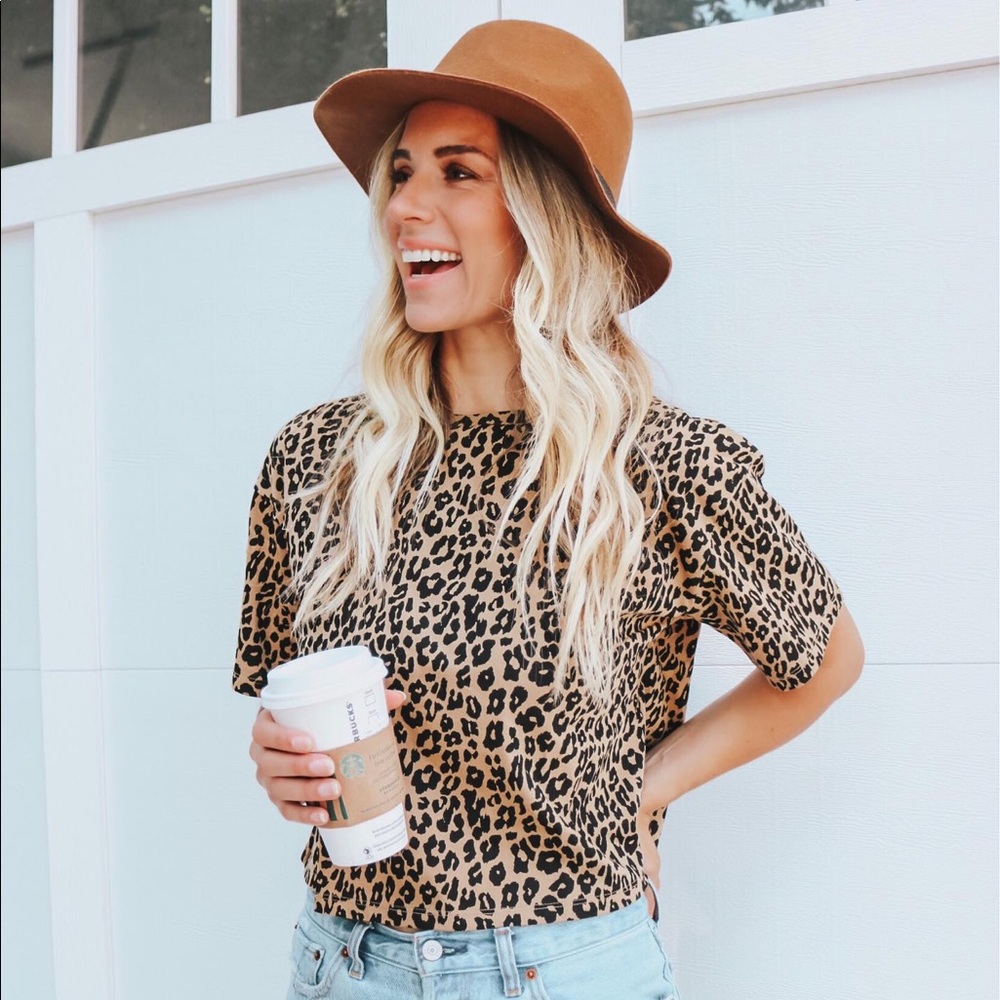 Leopard Print Oversized Crewneck Boxy